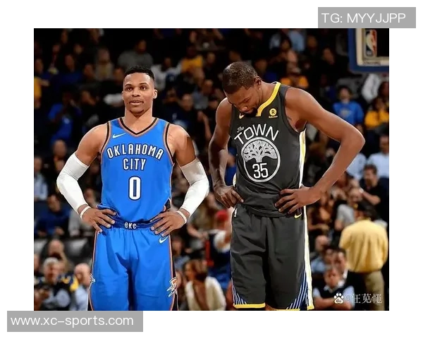 关键抢断锁定胜利！威少又砍三双数据，国王险胜勇士